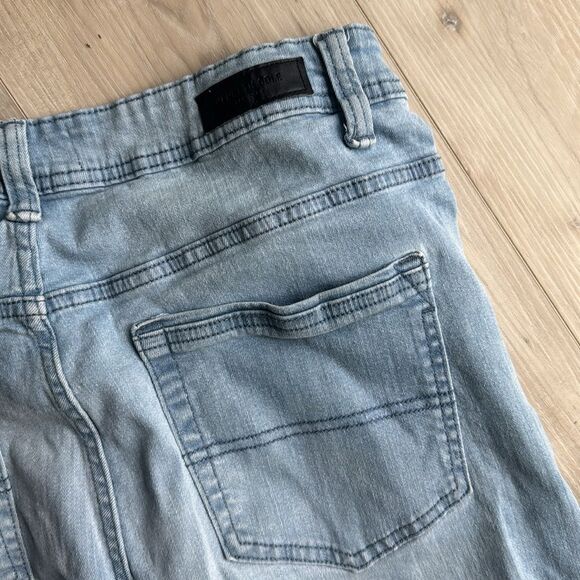 Kenneth Cole Slim Fit Light Wash Jeans 34, 34/30 - Picture 5 of 6